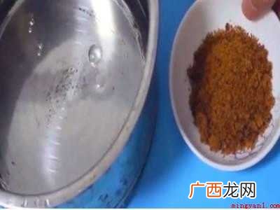 黄糖怎么熬成液体的具体操作步骤 黄糖怎么熬成液体