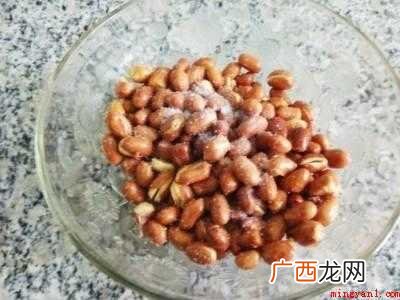 红色脆花粒做法的具体操作步骤 红色脆花粒做法