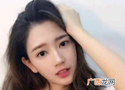 女生回复嗯是什么意思？