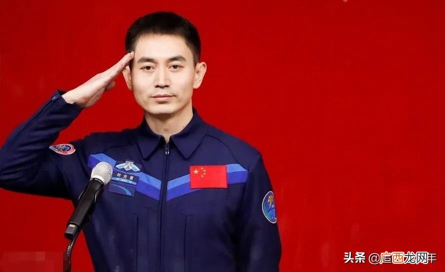 中国航天员叶光富的个人介绍 航天员叶光富个人资料简介