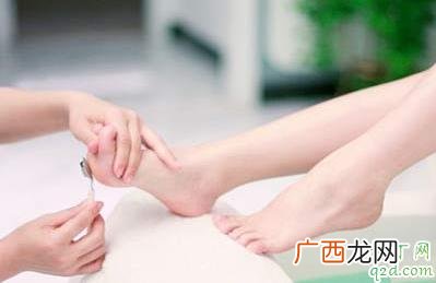 做足部护理有什么好处 夏季怎样做足部护理