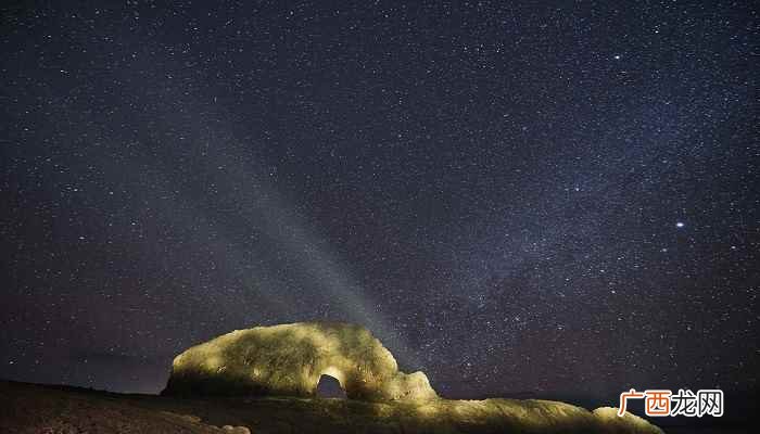 除了太阳离我们最近的恒星是 比邻星属于哪个星系