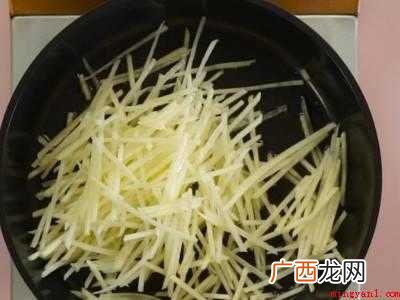 酸溜土豆丝怎么做的具体操作步骤 酸溜土豆丝怎么做