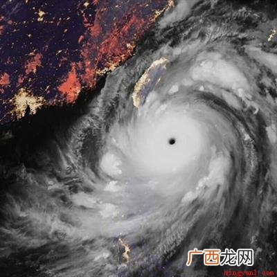 台风风力最大的部位是云墙区 台风风力最大的部位是哪