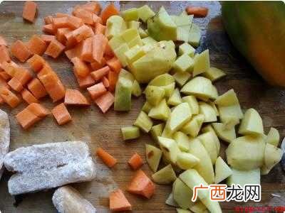 闷饭菜怎么弄的具体操作步骤 闷饭菜怎么弄