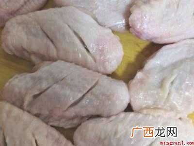 怎么腌鸡翅的具体操作步骤 怎么腌鸡翅