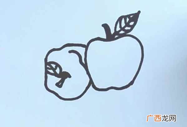 苹果绿色涂满叶子完成啦 苹果的简笔画
