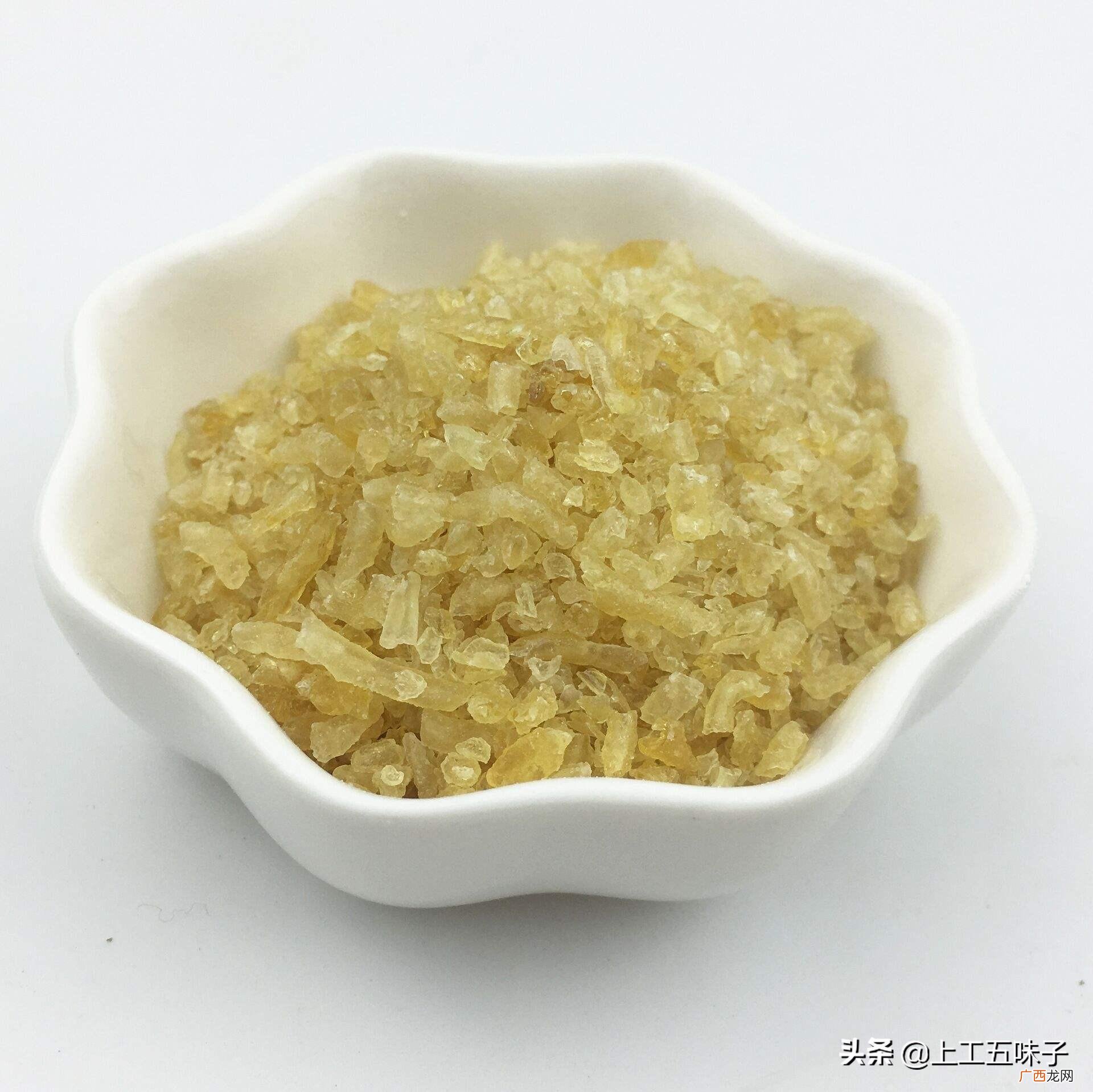 食品中的明胶是什么做成的 明胶的主要成分是什么