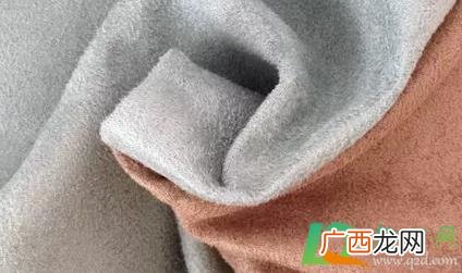 麂皮绒衣服的正确清洗方法 鹿皮绒面的衣服可以水洗吗
