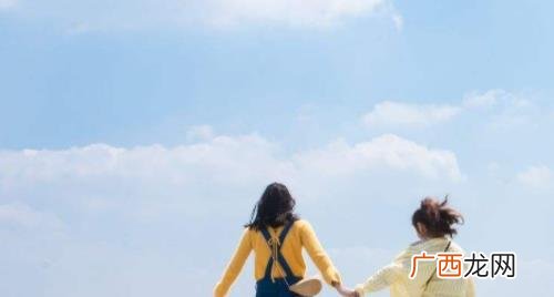 朋友吃饭该说什么才不尴尬 什么样的朋友值得请客吃饭