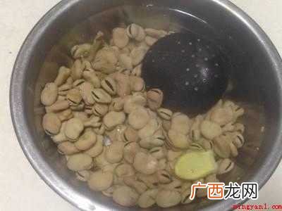 水煮蚕豆怎么煮好吃的具体操作步骤 水煮蚕豆怎么煮好吃