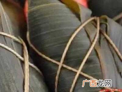 怎样做粽子和包粽子的具体操作步骤 怎样做粽子和包粽子