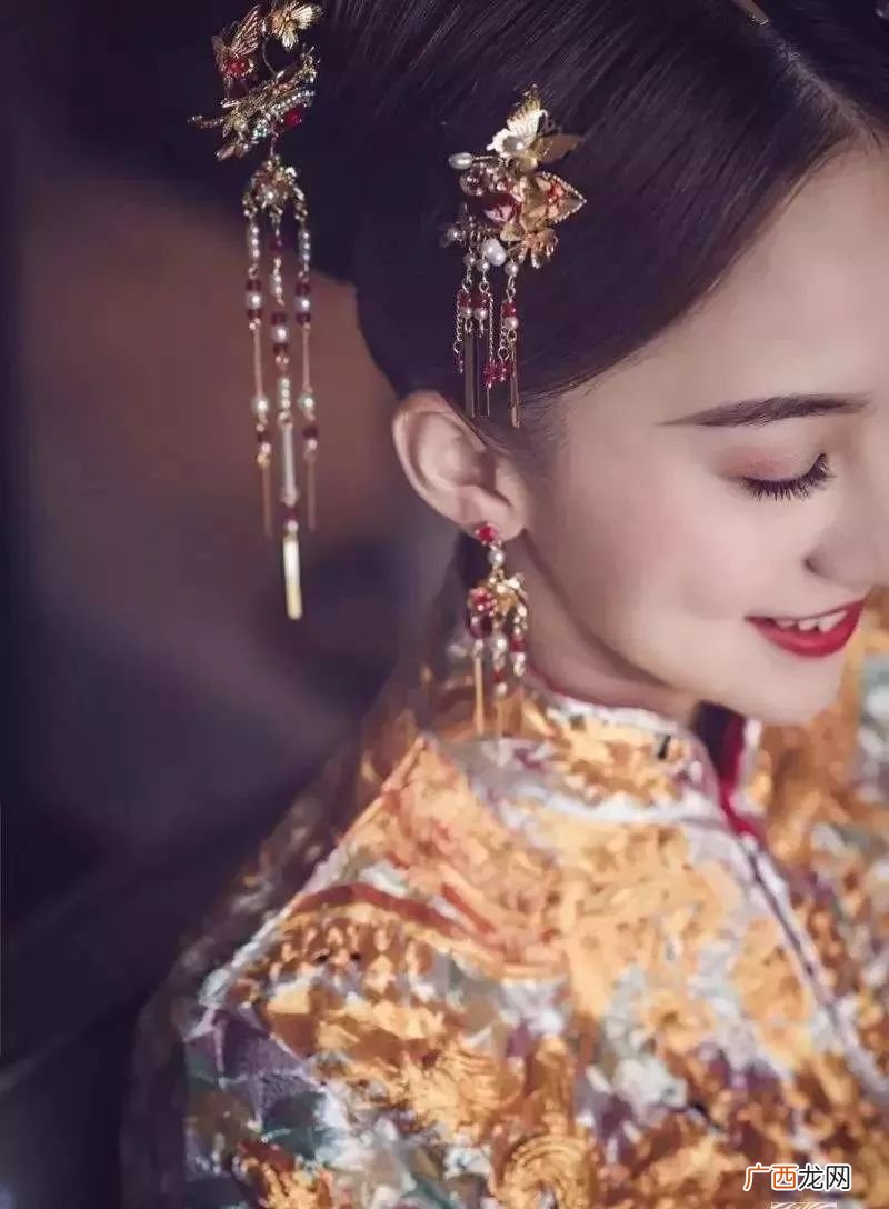 结婚三金有什么含义 结婚三金指的是哪三金