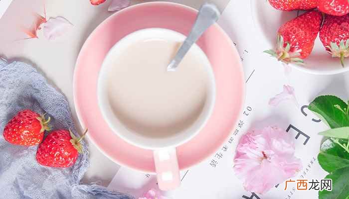 喝牛奶的正确方法 牛奶是发物吗