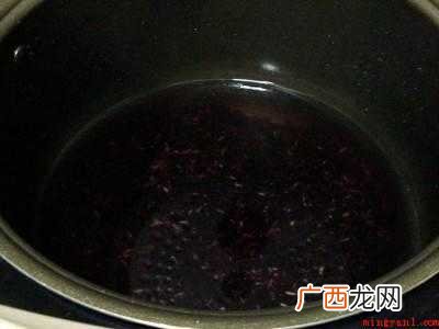 黑米饭怎么做好吃又烂的具体操作步骤 黑米饭怎么做好吃又烂