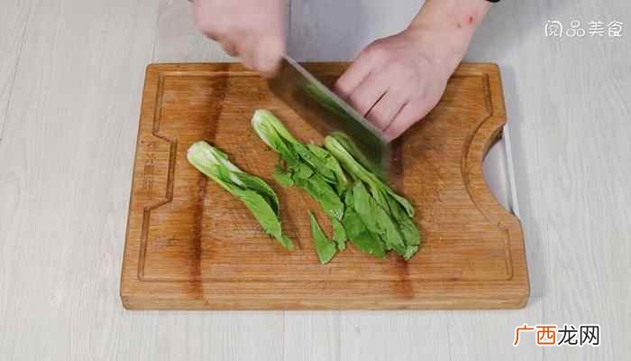 61根小葱切葱花的做法 川菜麻辣排骨的做法