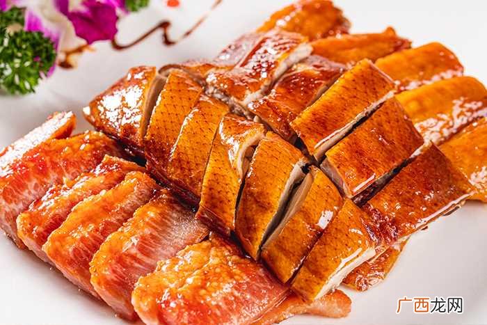 仔鹅的大小和重量根据家庭需求 卤鹅的的做法及配料