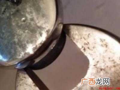 自来水龙头滴水怎样修的具体操作步骤 自来水龙头滴水怎样修