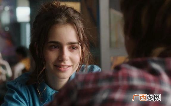 白月光往往是指这样的女孩子 男生心中白月光什么意思