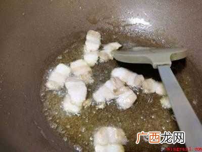 怎样炖茄子好吃又简单的具体操作步骤 怎样炖茄子好吃又简单