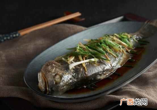 冰冻黄花鱼怎么清蒸