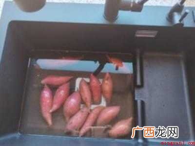 地瓜怎么烤用烤箱的具体操作步骤 地瓜怎么烤用烤箱