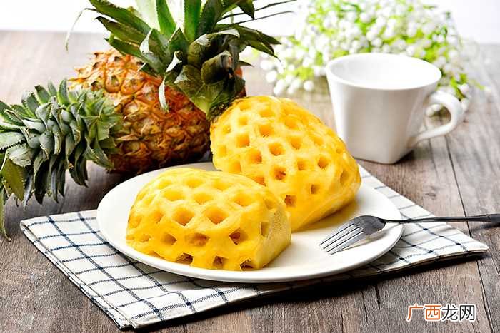 菠萝每年通常会有四个成熟期 菠萝什么季节成熟