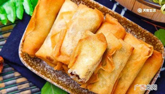 春节的美食有饺子、糍粑、油角、汤圆、年糕、八宝饭、鱼、春饼等 春节美食有哪些