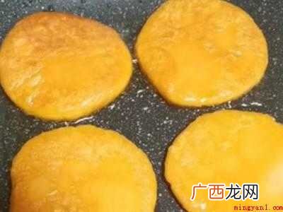 红薯饼怎么做的具体操作步骤 红薯饼怎么做