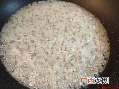 冰糖葫芦的材料的具体操作步骤 冰糖葫芦的材料