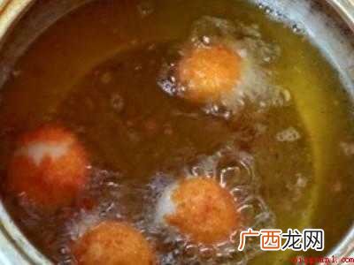 炸汤圆油锅五成热下锅不会爆炸 炸汤圆怎么不爆炸