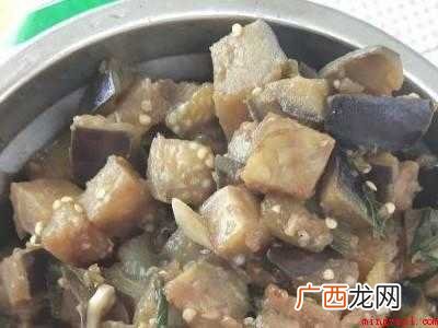 炒茄子怎么做好吃又简单又好吃的具体操作步骤 炒茄子怎么做好吃又简单又好吃