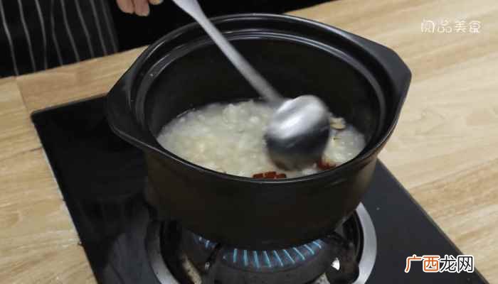 大米莲子的做法步骤有哪些 银耳莲子粥的做法