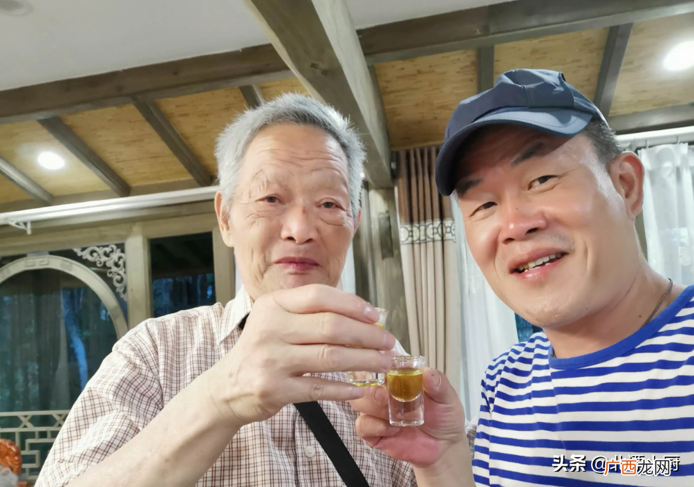 黄酒和白酒哪个对身体好 黄酒和白酒有什么区别