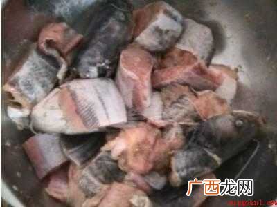 老碗鱼的做法和步骤的具体操作步骤 老碗鱼的做法和步骤