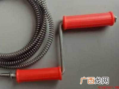 怎样疏通厨房下水道堵塞的具体操作步骤 怎样疏通厨房下水道堵塞