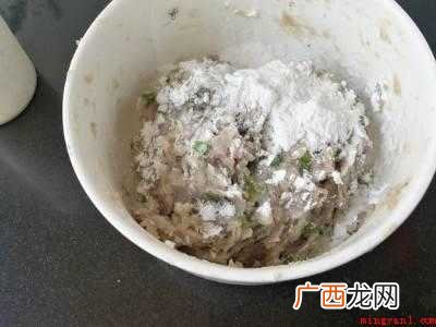 鱼丸子汤怎么做好吃又简单的具体操作步骤 鱼丸子汤怎么做好吃又简单