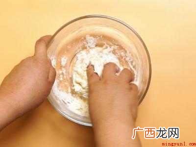 油酥饼的做法家常做法的具体操作步骤 油酥饼的做法家常做法