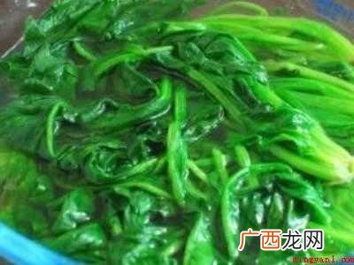 菠菜草酸怎么处理的具体操作步骤 菠菜草酸怎么处理