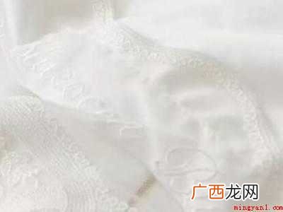 衣服出汗发黄怎么洗掉的具体操作步骤 衣服出汗发黄怎么洗掉