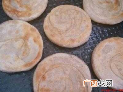油旋饼的做法步骤的具体操作步骤 油旋饼的做法步骤
