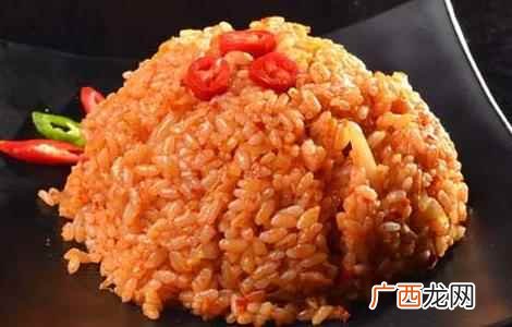 辣白菜炒饭的家常做法大全
