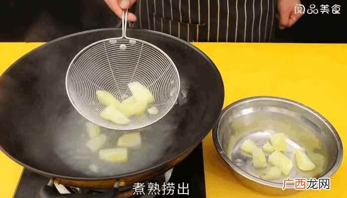 火腿肠切丁的做法步骤图 炸土豆饼的做法，炸土豆饼怎么做