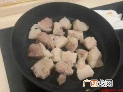 红烧肉怎么烧的具体操作步骤 红烧肉怎么烧