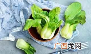 蘑菇的做法步骤是什么 蘑菇和油菜怎么炒好吃