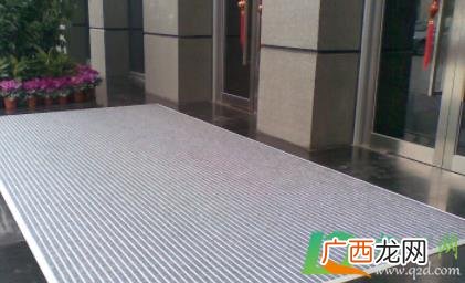 铝合金地垫要怎么清洗 铝合金防尘地毯怎么洗