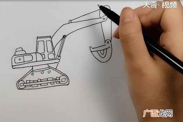 梯形和长方形组成的车身 挖掘机简笔画