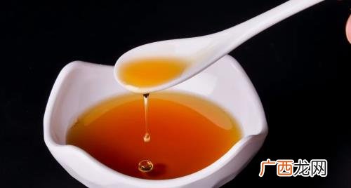 蚝油和酱油的热量哪个高 蚝油和香油哪个热量高