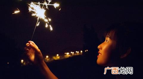 春节怎么用仙女棒拍出好看的照片 2022春节怎么用仙女棒拍出好看的照片
