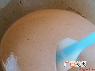 巧克力慕斯蛋糕的做法的具体操作步骤 巧克力慕斯蛋糕的做法